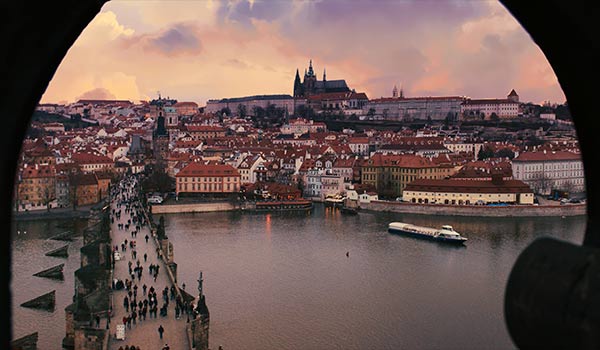 od 1 730 Kč – dospělí / od 1 230 Kč – děti